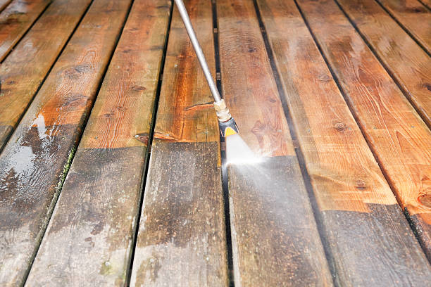 Professional Pressure Washing in Avenal, CA